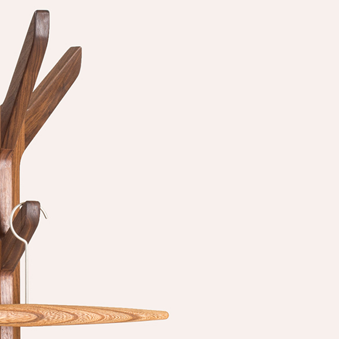 Modern Wood Hanger - Imagen 4